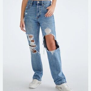 Aéropostale  90’s high rise baggie distressed jeans with button closure, Size 8